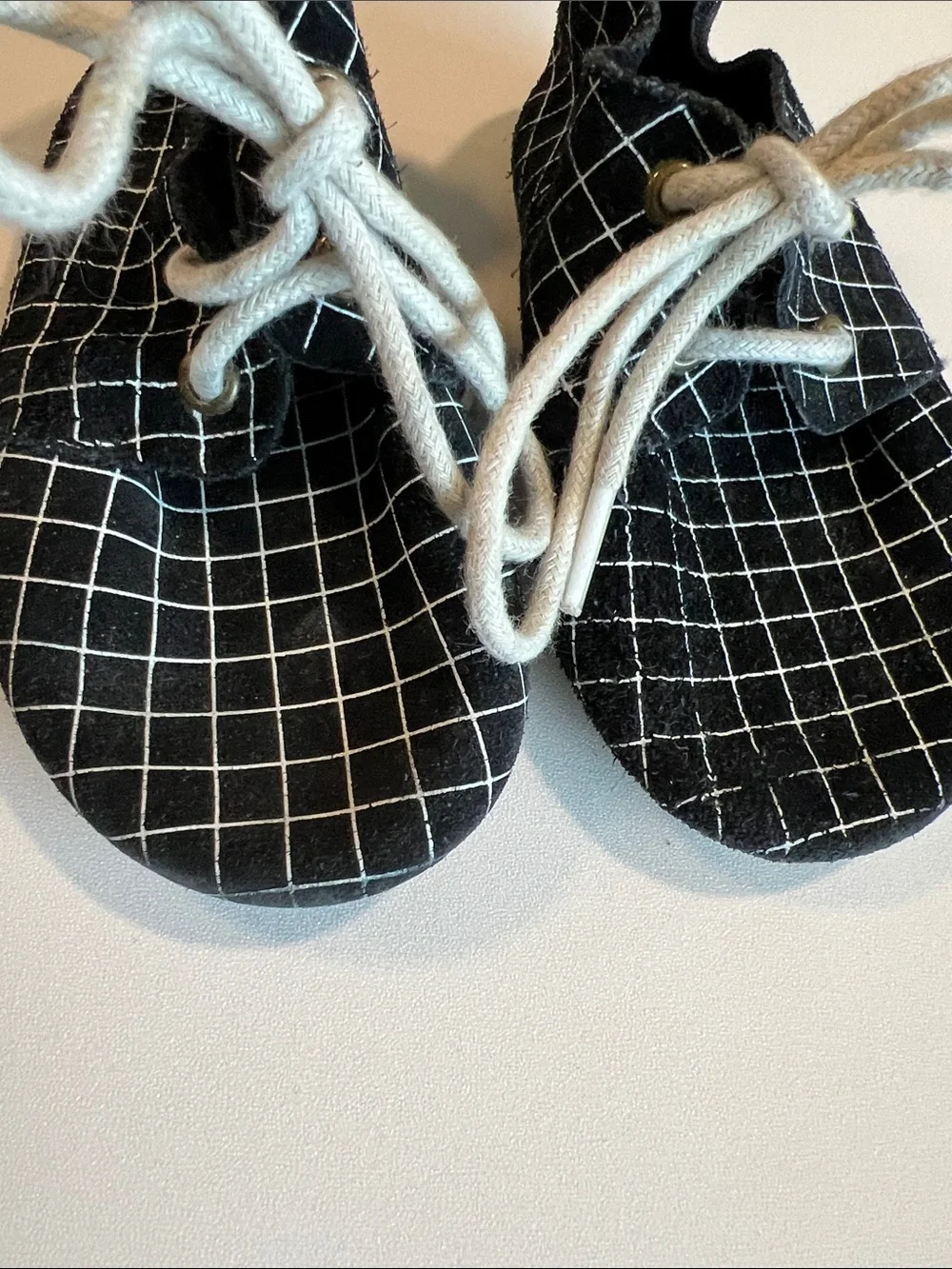 Piper and Finn - 5, black and white, window pane checkered, tie shoe booties